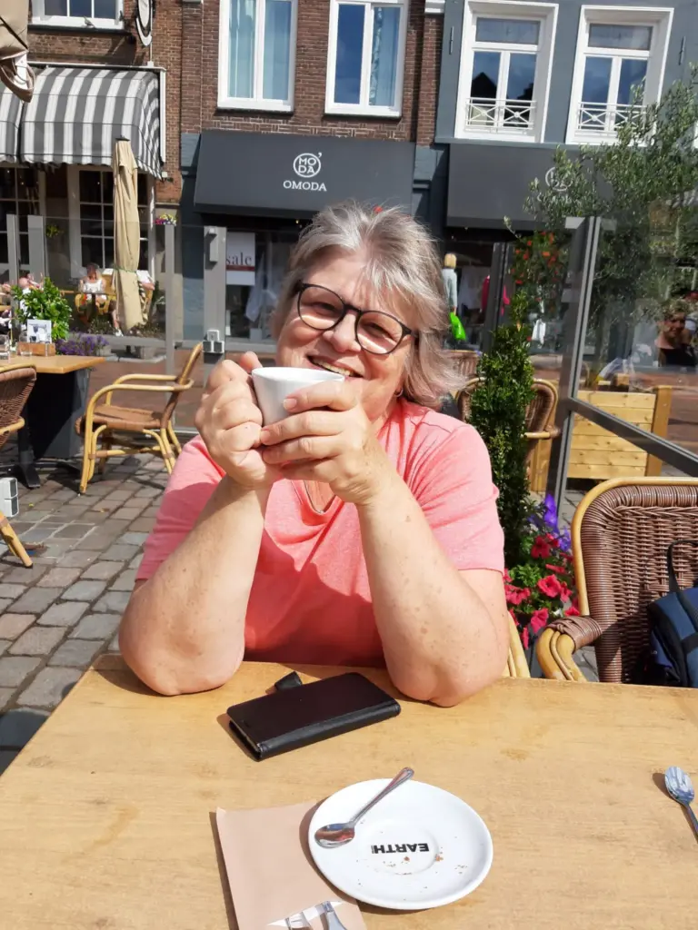 SaskiadeSchipper alleen